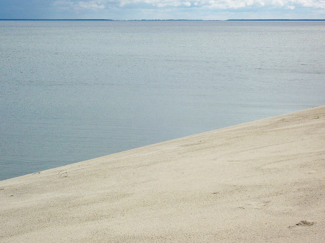 Dune and lagoon on the Lithuanian Curonian Spit — regional landscape